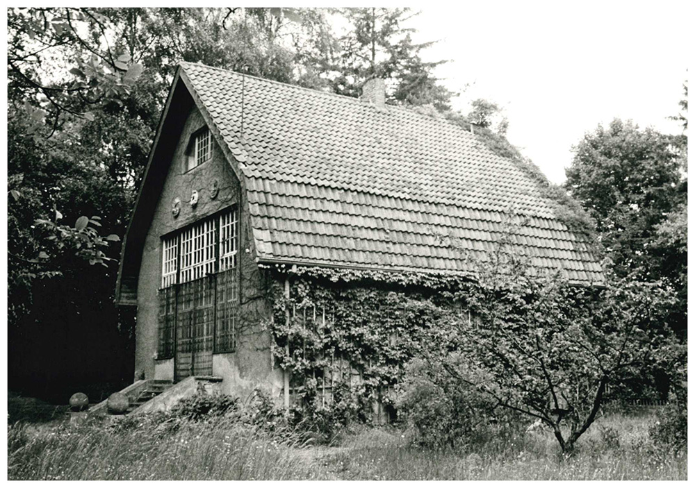 Zur Geschichte des Hauses - Von der Eisernen Villa zur Gedenkstätte